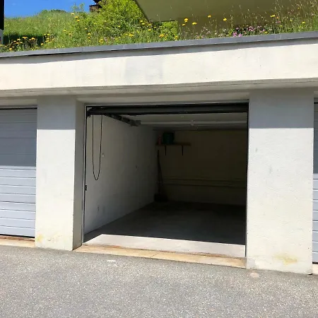 胡禾小木屋公寓 * 格林德瓦