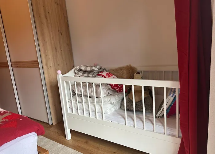 Zur Hoehe Апартаменты *